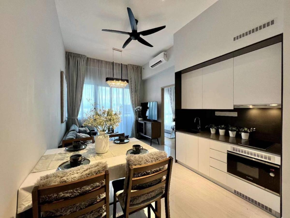 The Luxe By Infinitum Suites Kuala Lumpur Esterno foto